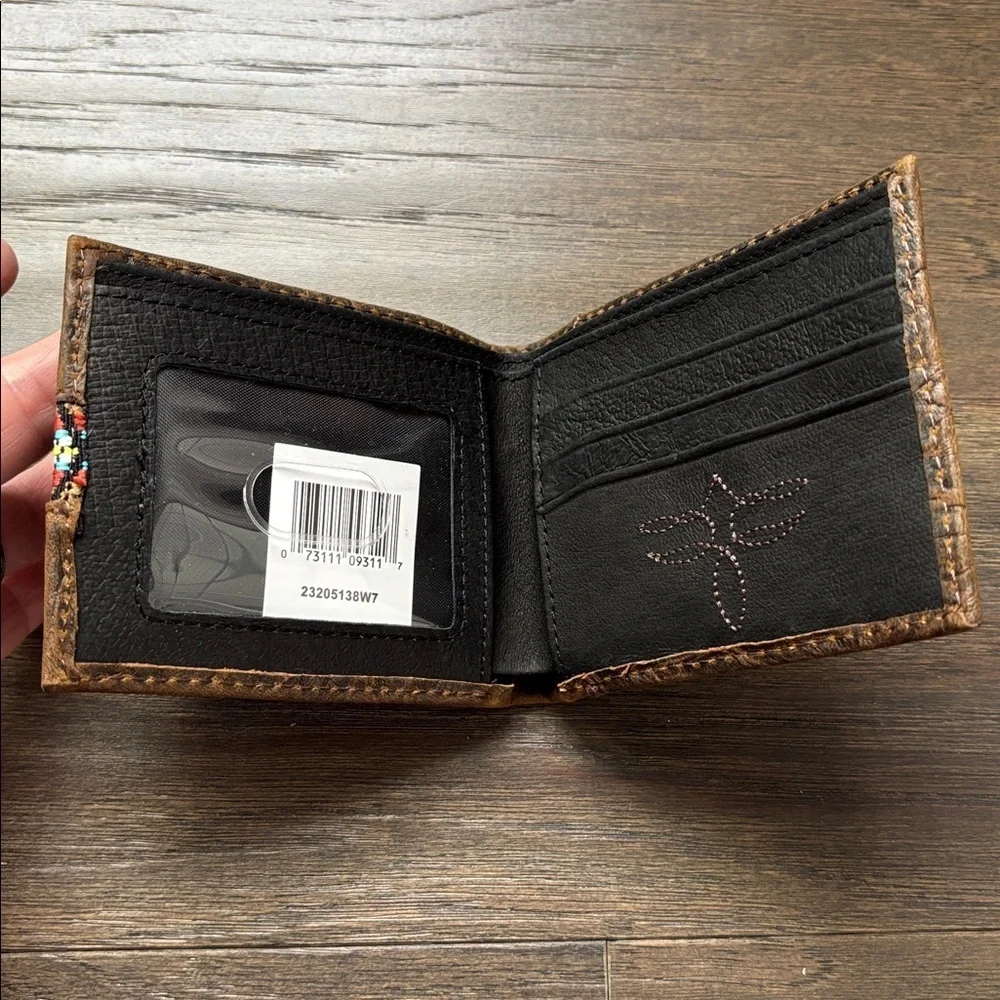 Justin Bi-fold Horse Hair braid on textured genuine leather,RFID,3 card,2 bill